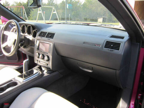 2010 Dodge Challenger SRT8