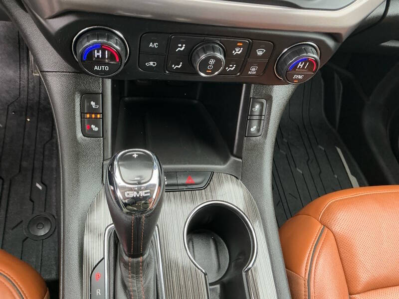 2017 GMC Acadia SLT-1