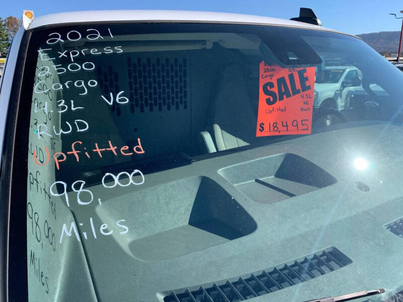 2021 Chevrolet Express 2500