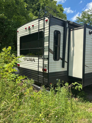 2018 Forest River, Inc. Puma 30RLIS
