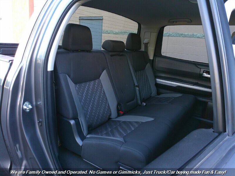 2018 Toyota Tundra SR5