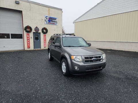 2009 Ford Escape for sale at J'S MAGIC MOTORS in Lebanon PA