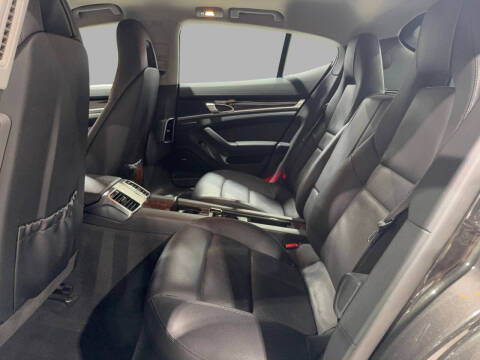 2011 Porsche Panamera