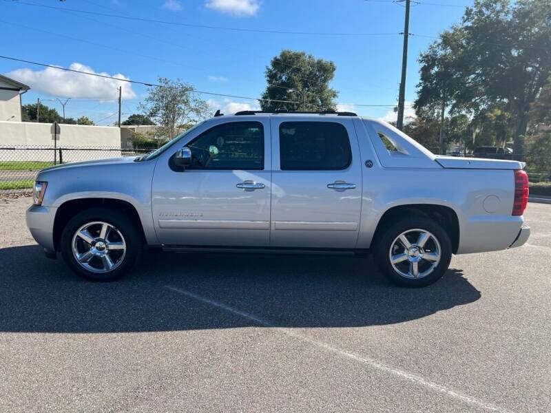 2013 Chevrolet Avalanche for sale at Carlando in Lakeland FL