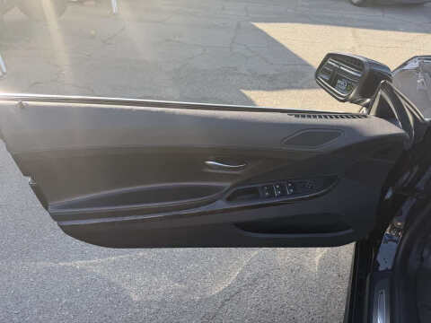 2012 BMW 6 Series 650i