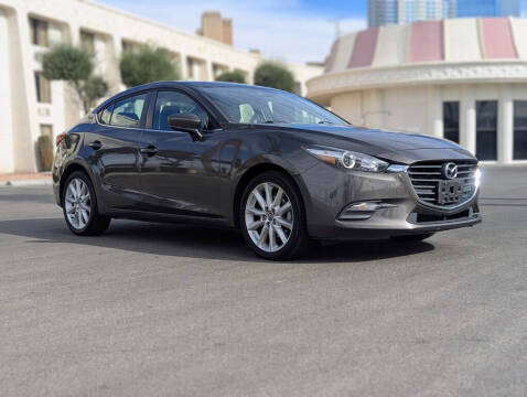 2017 Mazda MAZDA3 Touring