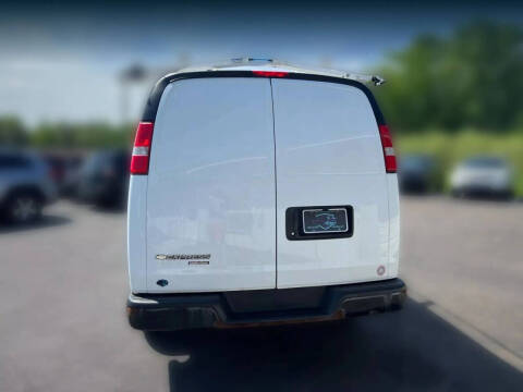 2015 Chevrolet Express 2500