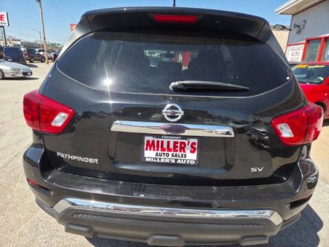 2017 Nissan Pathfinder
