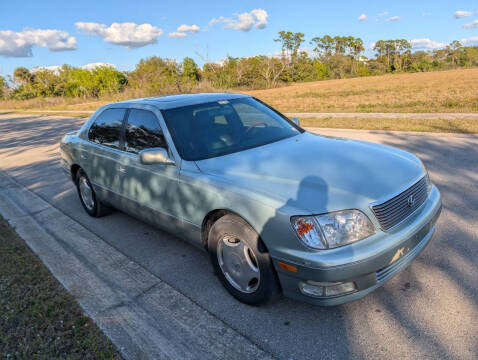1999 Lexus LS 400