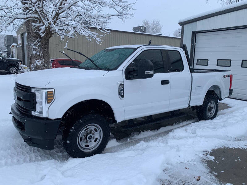 Ford F-250 Super Duty's photo