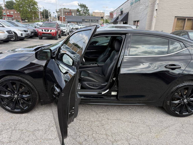 2019 Nissan Maxima