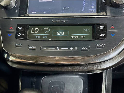 2016 Toyota Avalon Hybrid
