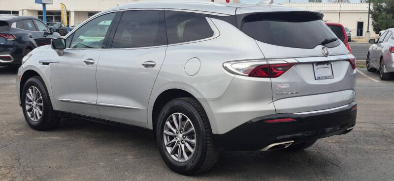 2022 Buick Enclave Premium