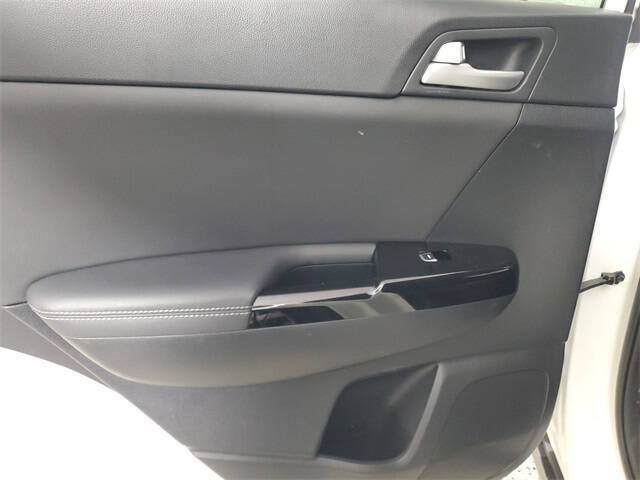 2022 Kia Sportage EX