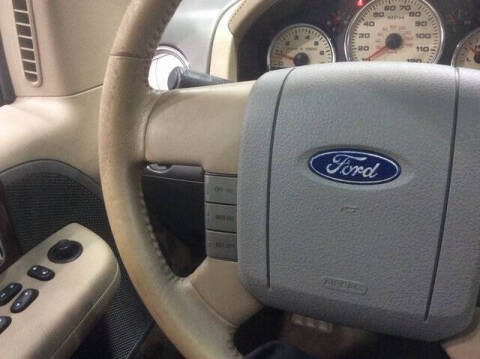 2005 Ford F-150 Lariat