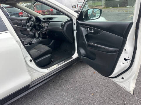2017 Nissan Rogue