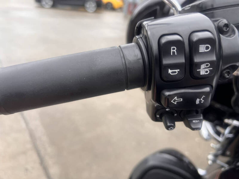 2014 Harley-Davidson FLHTCUTG