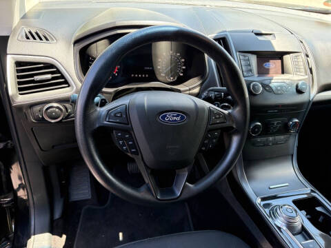 2019 Ford Edge SE
