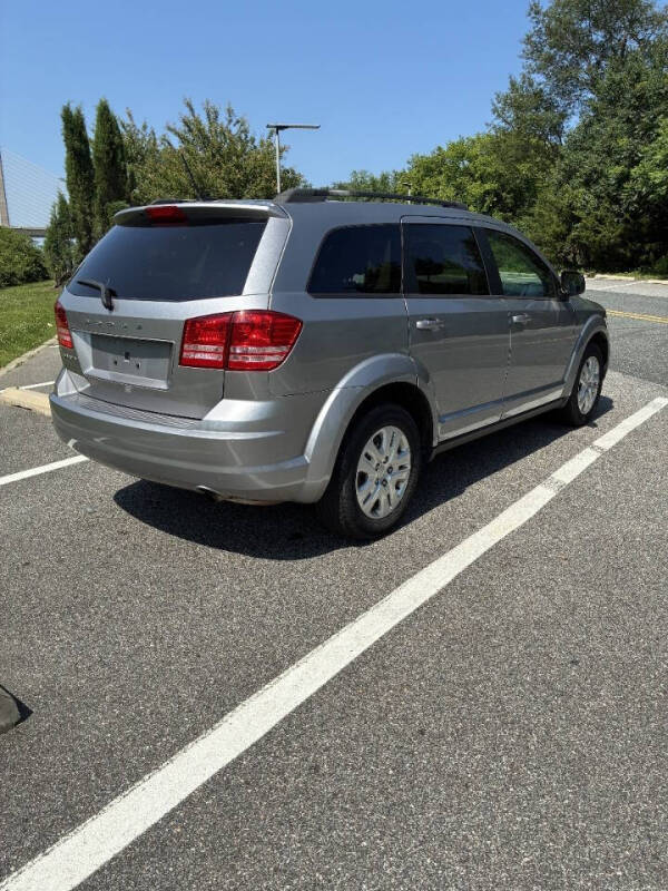 2018 Dodge Journey SE