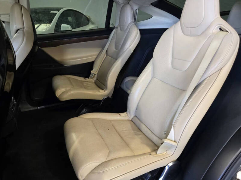 2016 Tesla Model X
