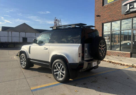 2022 Land Rover Defender 90 X-Dynamic S