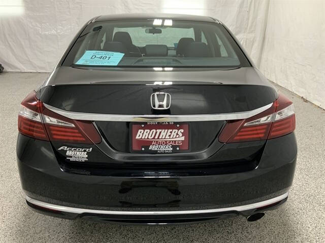 2016 Honda Accord LX