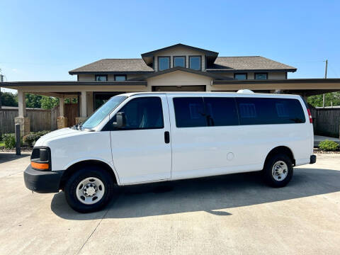 2007 Chevrolet Express for sale at Car Country in Clute TX