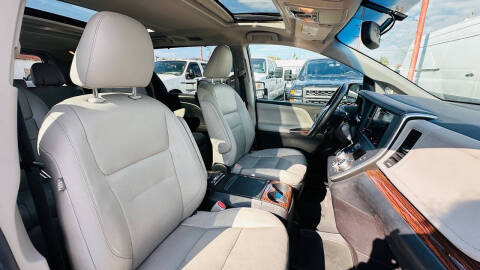 2015 Toyota Sienna Limited 7-Passenger