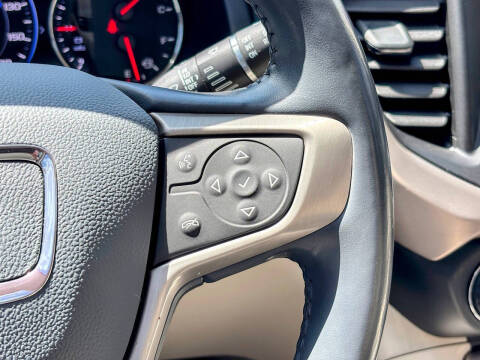 2020 GMC Acadia Denali