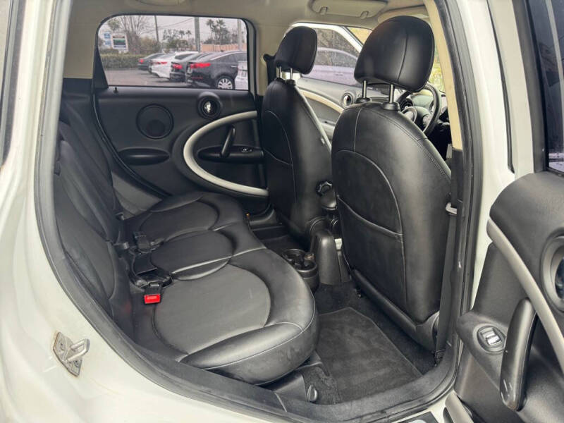 2015 MINI Countryman Cooper