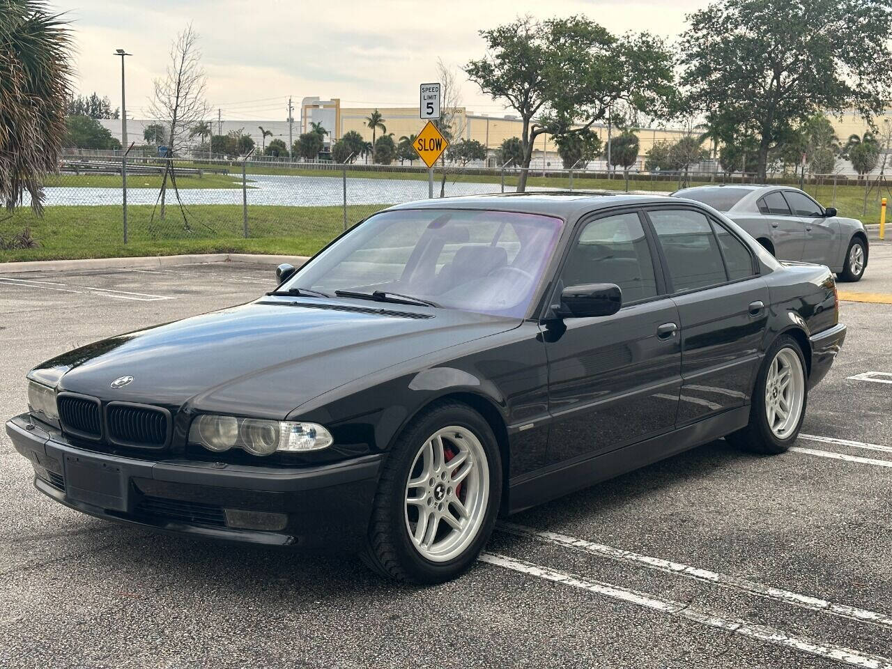 2000 BMW 7 Series  - $12,900