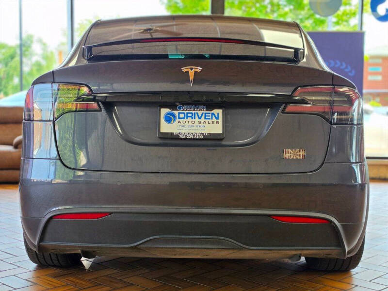2022 Tesla Model X Plaid