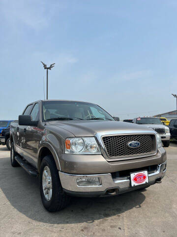 2004 Ford F-150 for sale at UNITED AUTO INC in South Sioux City NE