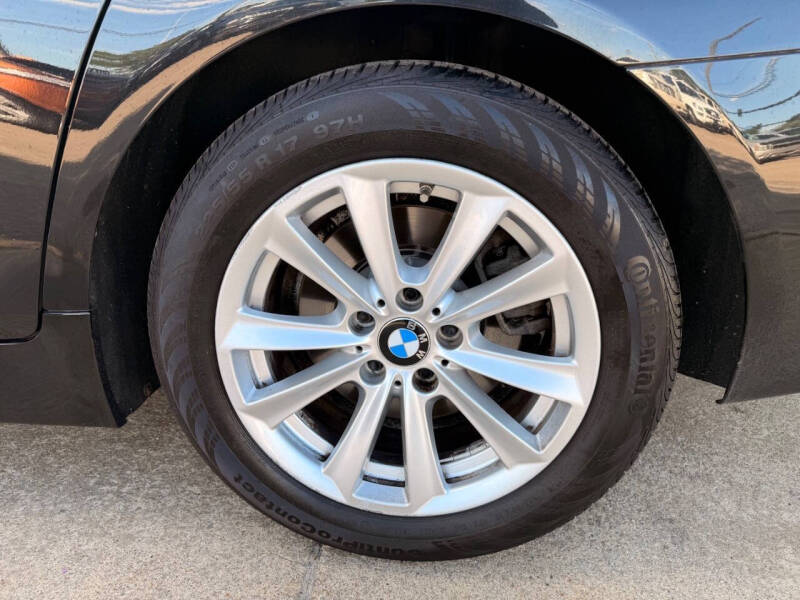 2016 BMW 5 Series 528i