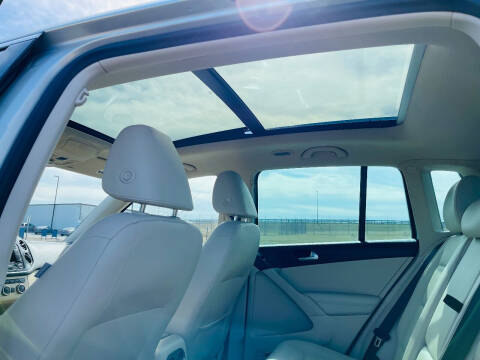 2014 Volkswagen Tiguan SEL 4Motion