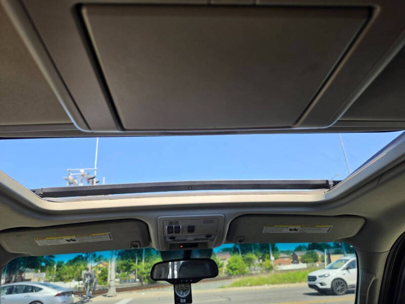 2011 GMC Yukon Denali