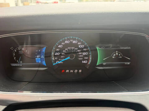 2018 Ford Taurus SEL