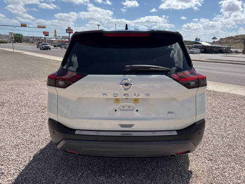 2021 Nissan Rogue SL
