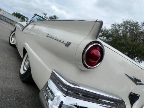 1957 Ford Fairlane