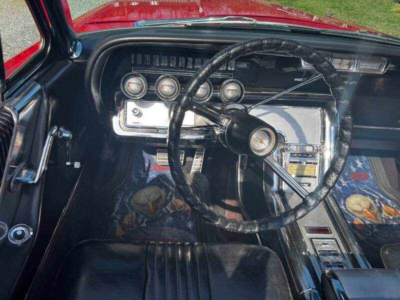 1964 Ford Thunderbird