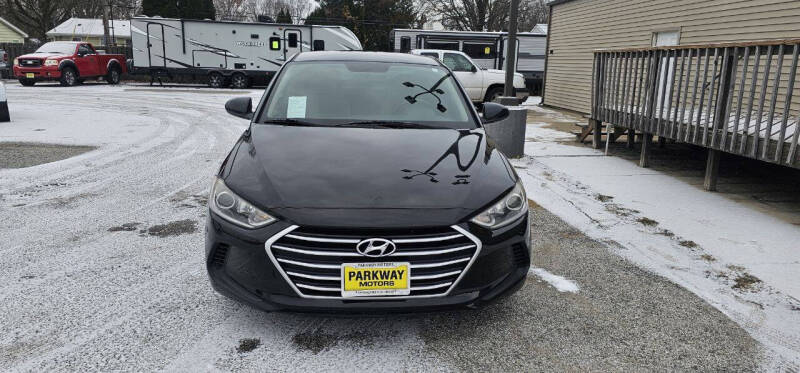 2017 Hyundai Elantra SE photo 2