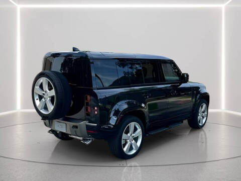 2025 Land Rover Defender 110 P500 X-Dynamic SE
