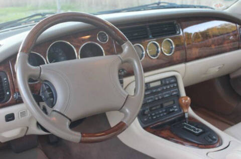 1997 Jaguar XK8