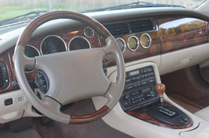 1997 Jaguar XK8