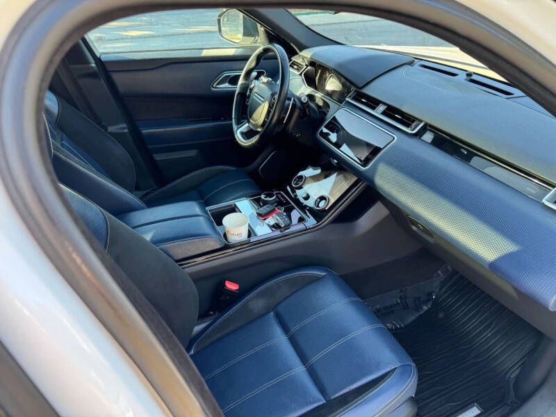 2018 Land Rover Range Rover Velar P250 R-Dynamic SE