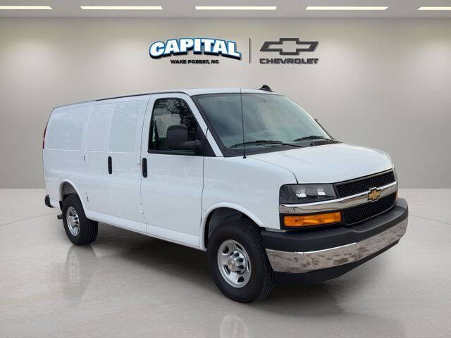 2025 Chevrolet Express 2500
