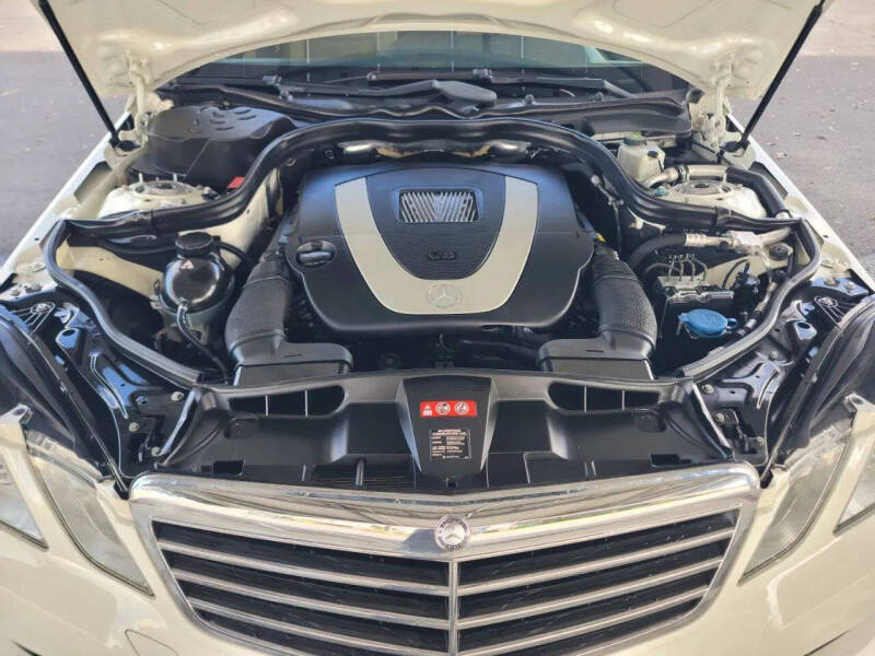 2011 Mercedes-Benz E-Class