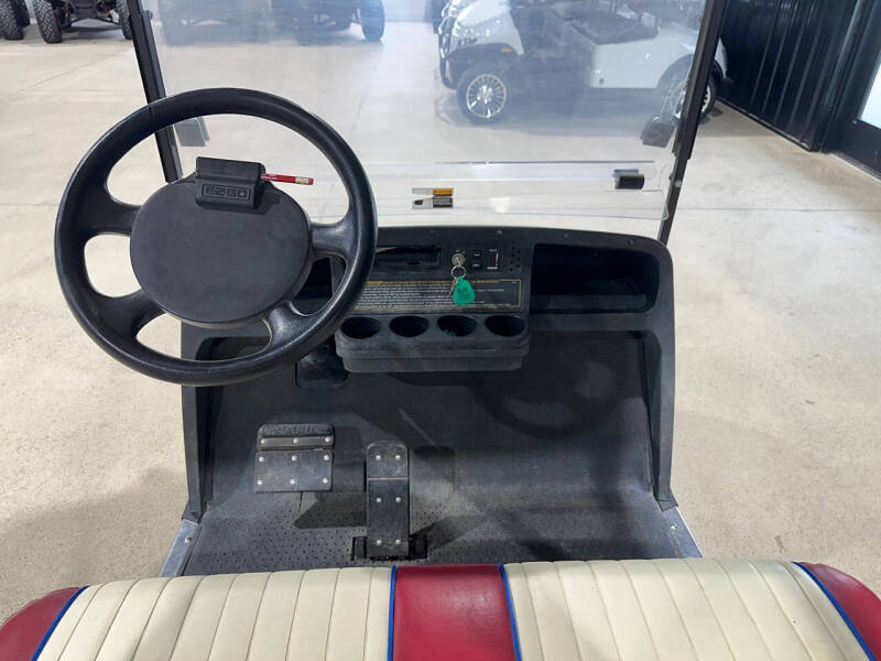 2007 E-Z-GO TXT