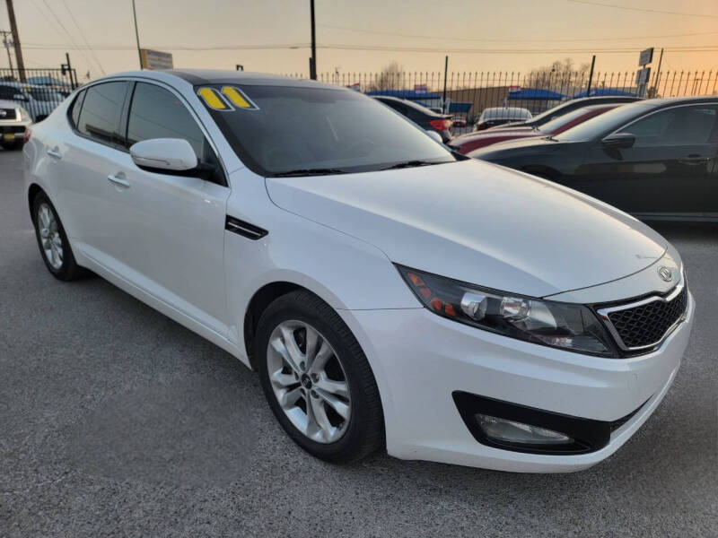 2011 Kia Optima for sale at Commander Auto Center in El Paso TX