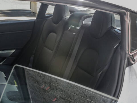 2019 Tesla Model 3 Mid Range